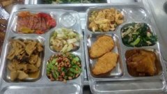 第三方专业服务商的兴起促进集团餐饮业的精细升级