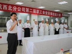 经济学家教你如何找到不适合漂亮餐馆的美味餐馆