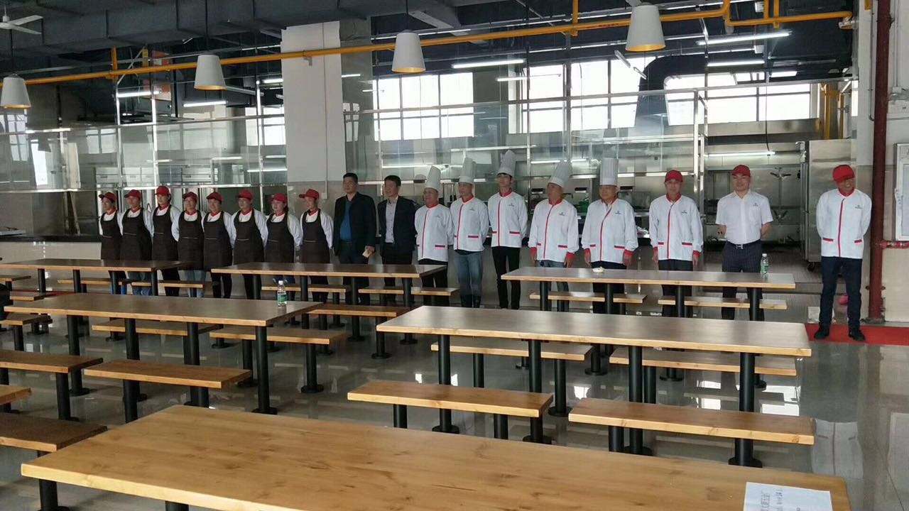 食堂托管如何进行选择?